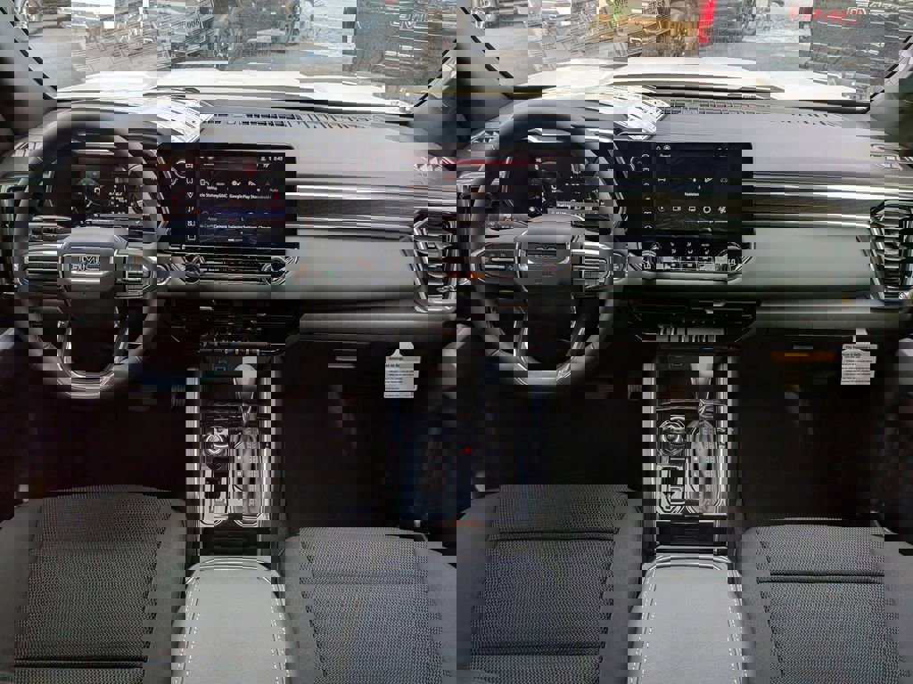 New 2026 GMC Canyon Elevation w/ Convenience Package image 15