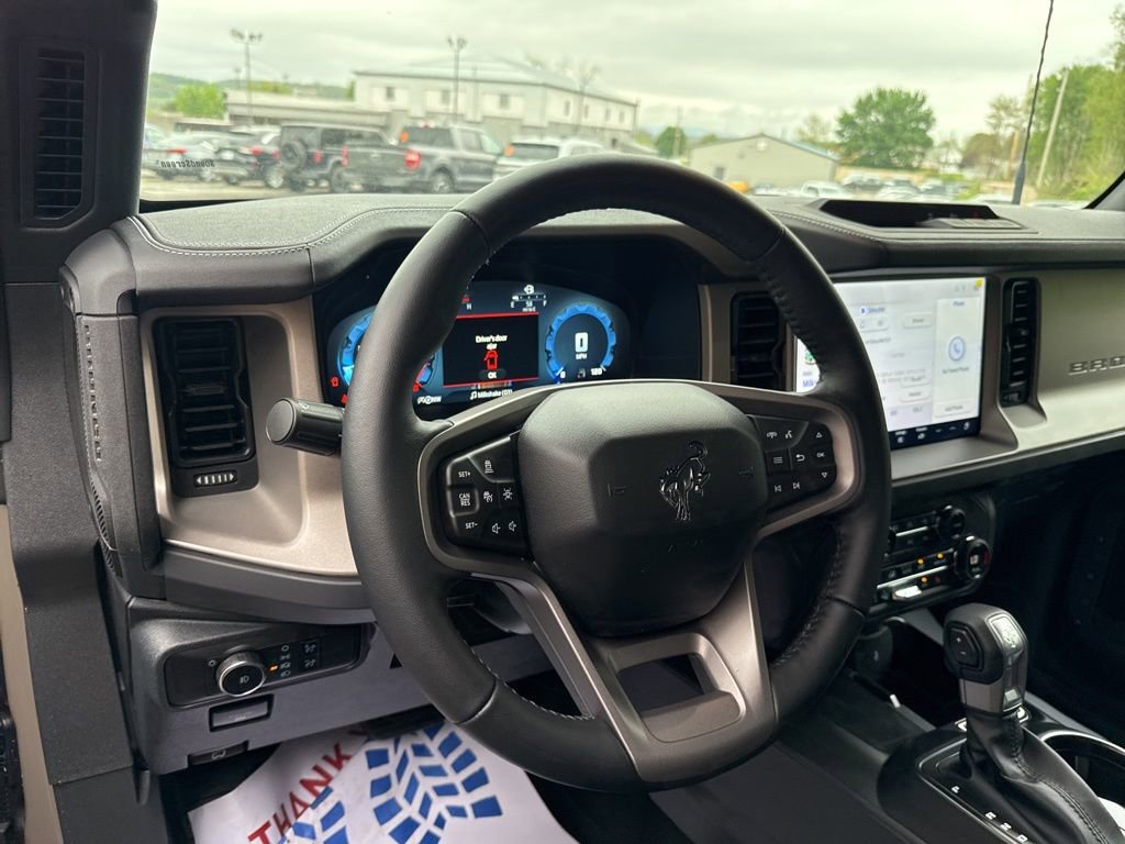 New 2026 Ford Bronco Outer Banks AWD/4WD image 13