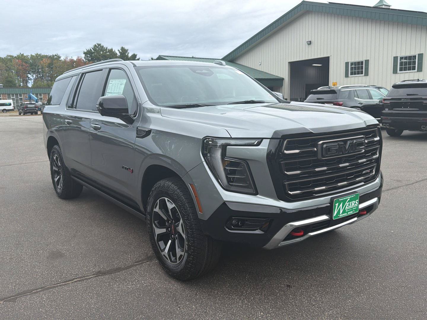 New 2027 GMC Yukon XL AT4 Ultimate AWD/4WD image 7