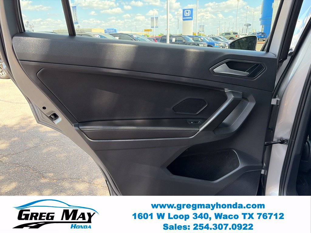 Used 2022 Volkswagen Tiguan S FWD image 18