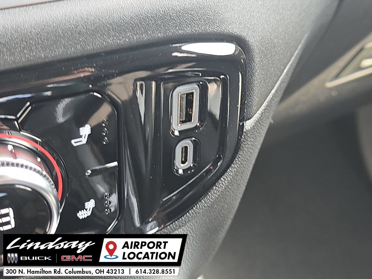 New 2026 GMC Sierra 1500 Elevation w/ Elevation Premium Package AWD/4WD image 39