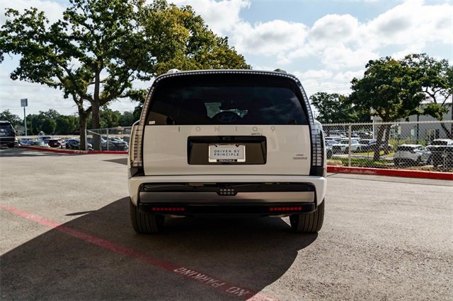 New 2026 Hyundai Ioniq 9 Calligraphy image 5