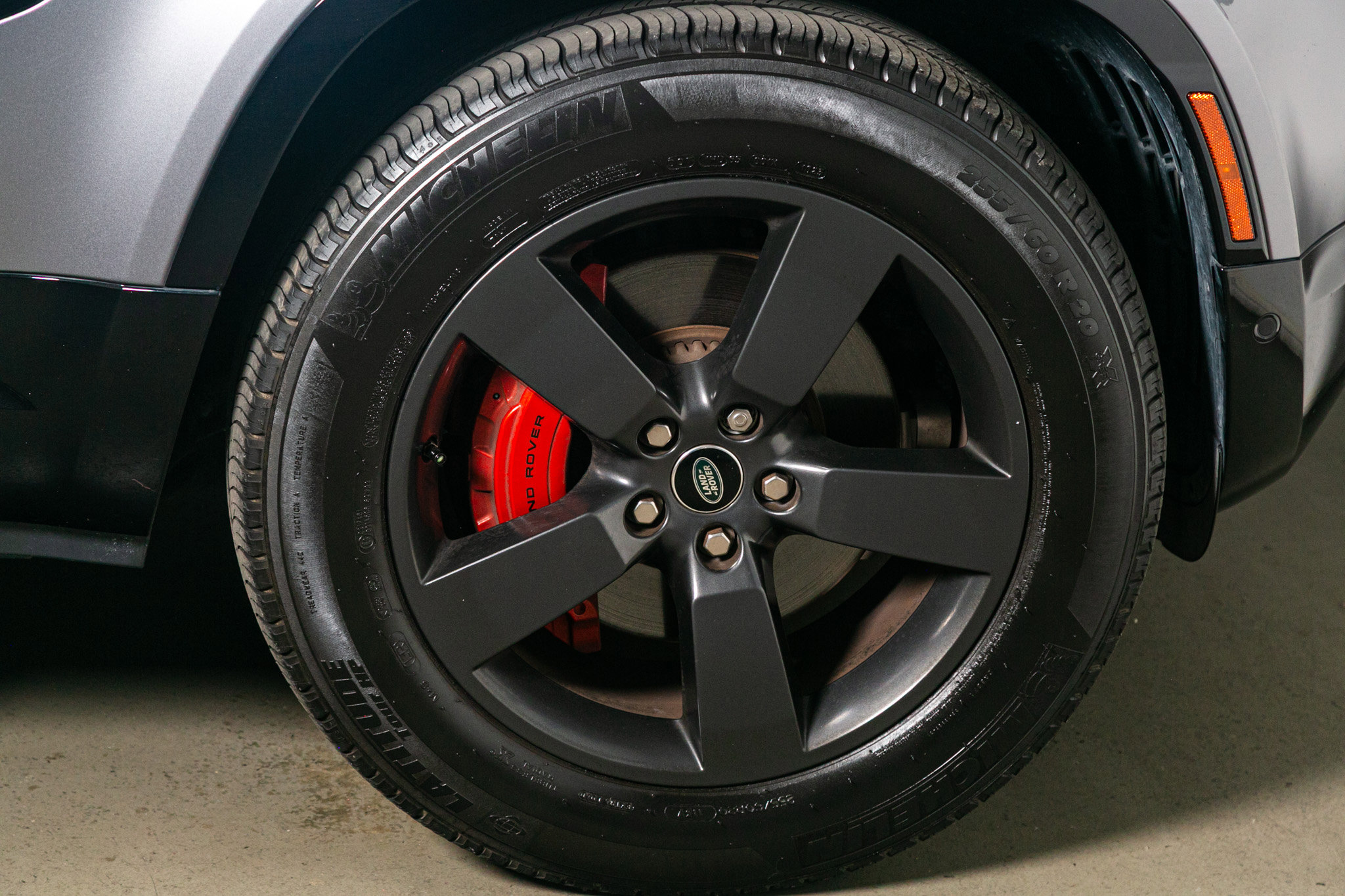 Used 2020 Land Rover Defender 110 X image 21