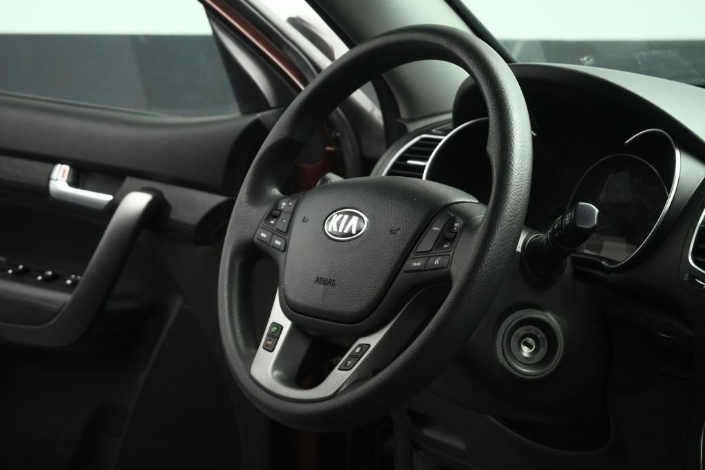 Used 2015 Kia Sorento LX FWD image 59