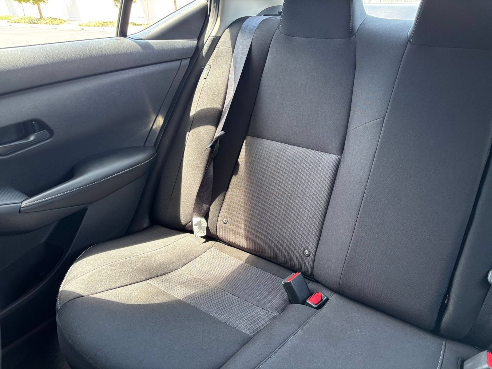 Used 2025 Nissan Sentra SV FWD image 36