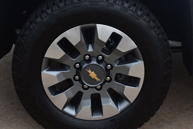 New 2026 Chevrolet Silverado 2500 Custom w/ Custom Value Package AWD/4WD image 11