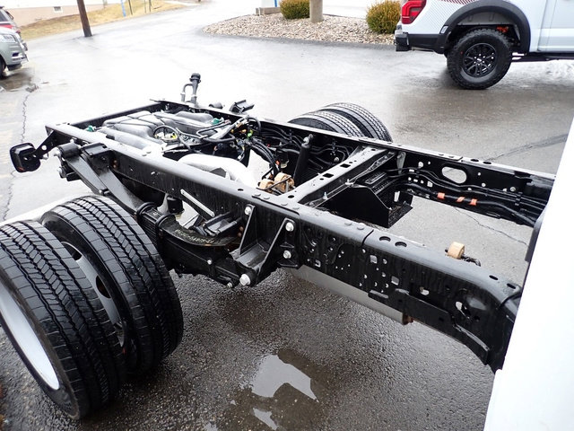 New 2026 Ford F550 4x4 Supercab Super Duty image 8