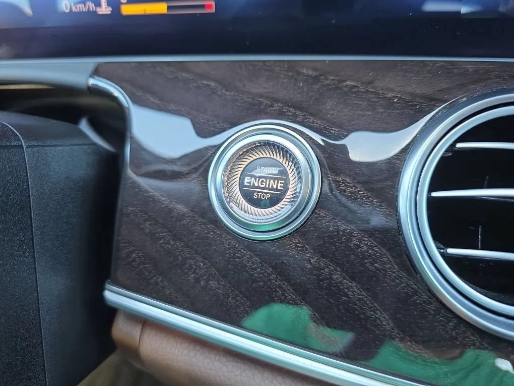 Used 2019 Mercedes-Benz E 450 4MATIC Sedan image 38