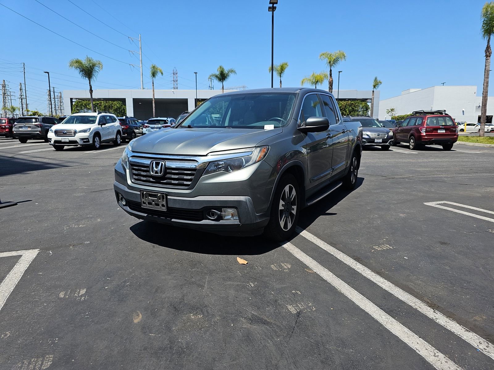 Used 2017 Honda Ridgeline RTL-T image 3