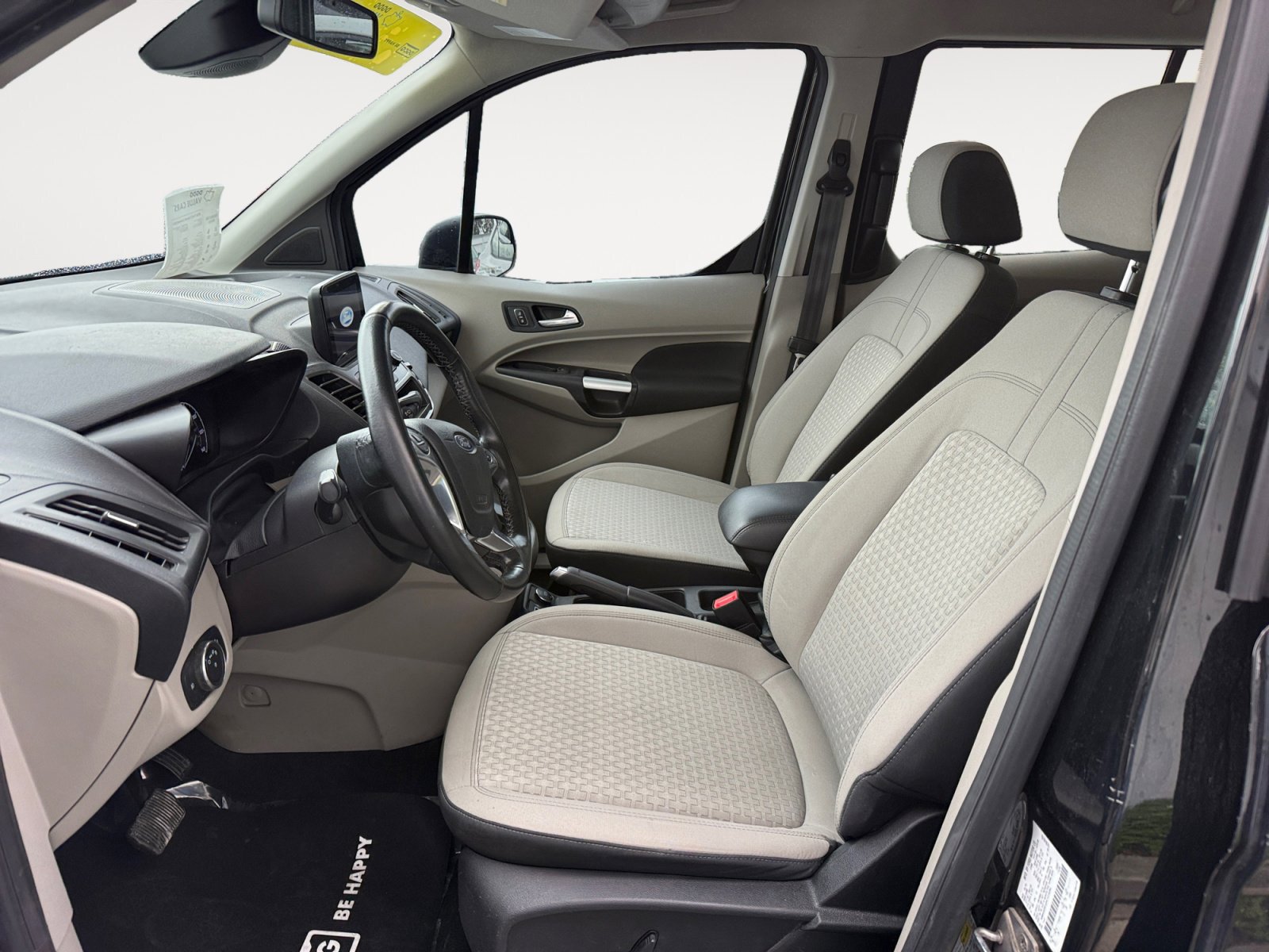 Used 2019 Ford Transit Connect XLT image 10