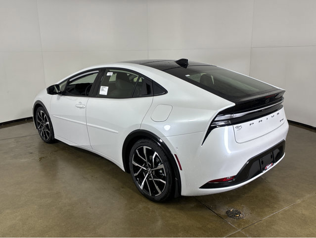 New 2026 Toyota Prius Plug-In Hybrid image 12