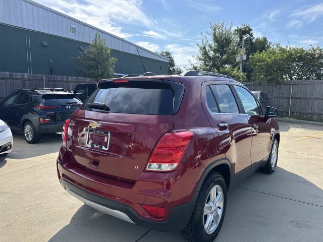 Used 2019 Chevrolet Trax LT w/ LT Convenience Package FWD image 7