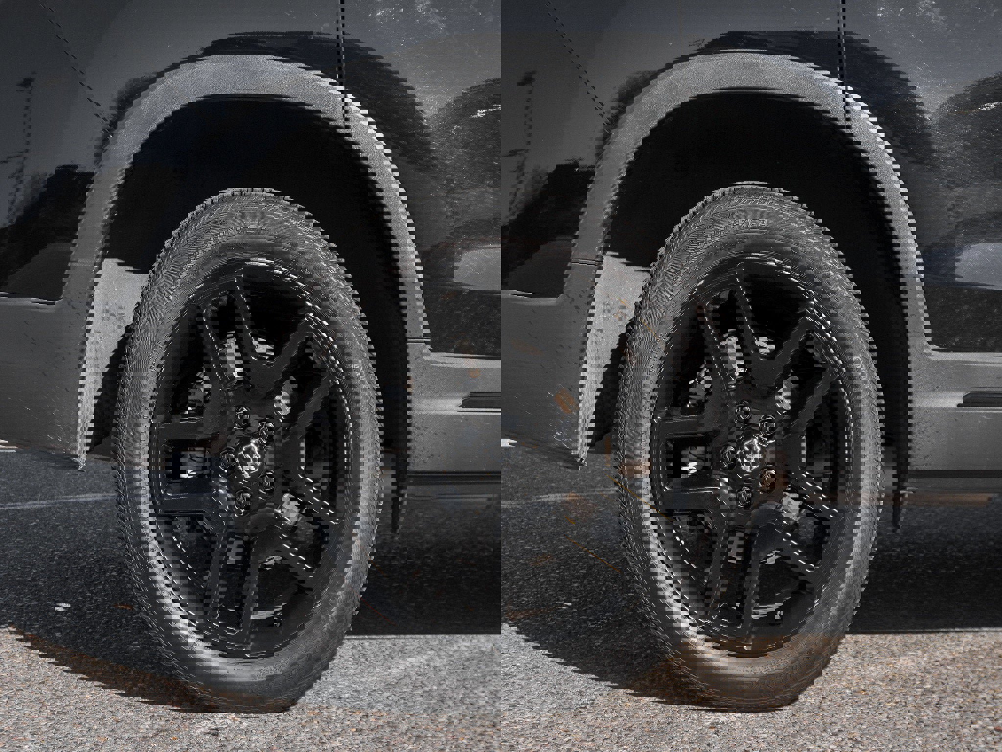 Used 2024 Honda Passport Black Edition image 12