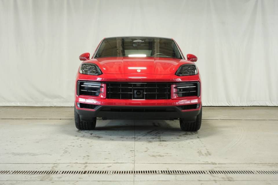 New 2026 Porsche Cayenne Coupe AWD/4WD image 10