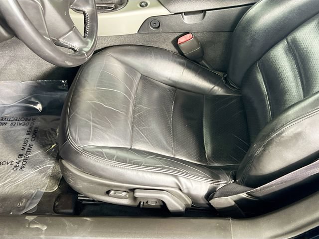 Used 2005 Chevrolet Corvette Convertible w/ Preferred Equipment Group RWD image 19