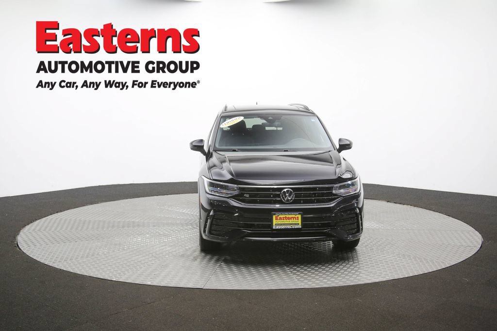 Used 2024 Volkswagen Tiguan SE R-Line AWD/4WD image 39