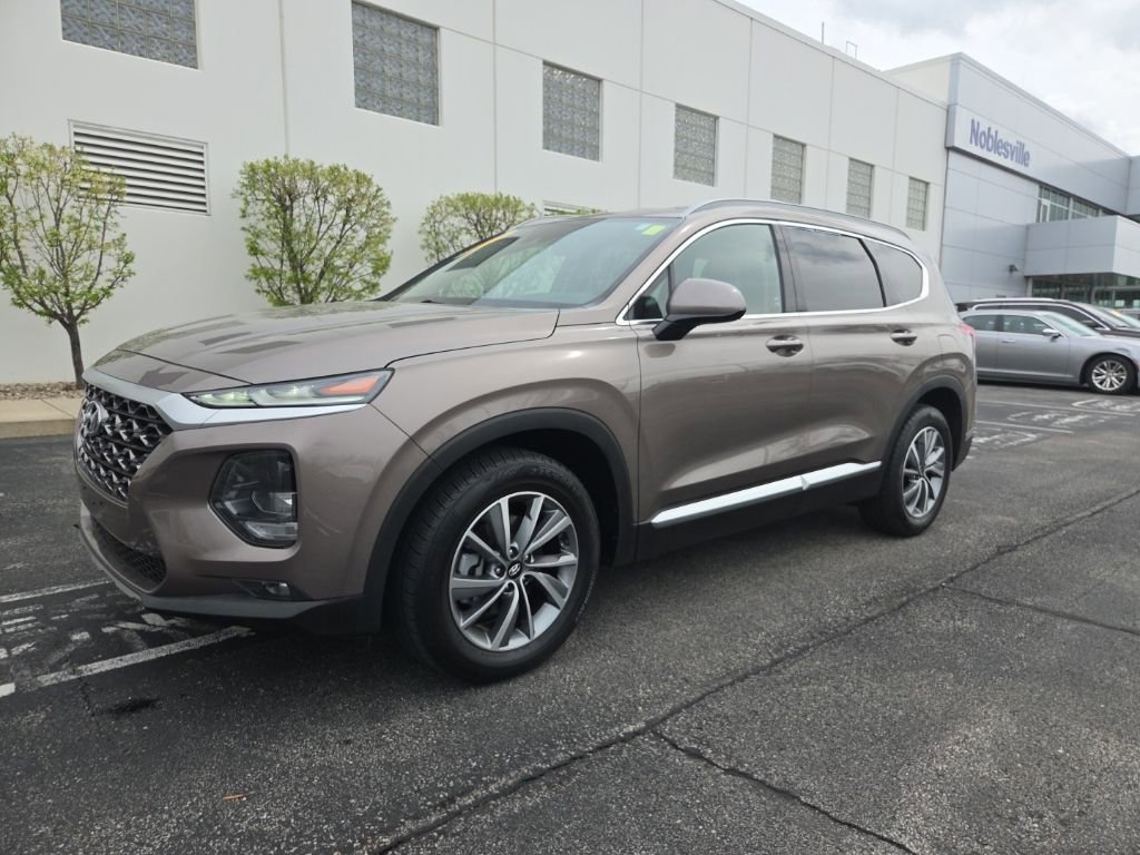 Used 2019 Hyundai Santa Fe SEL image 2