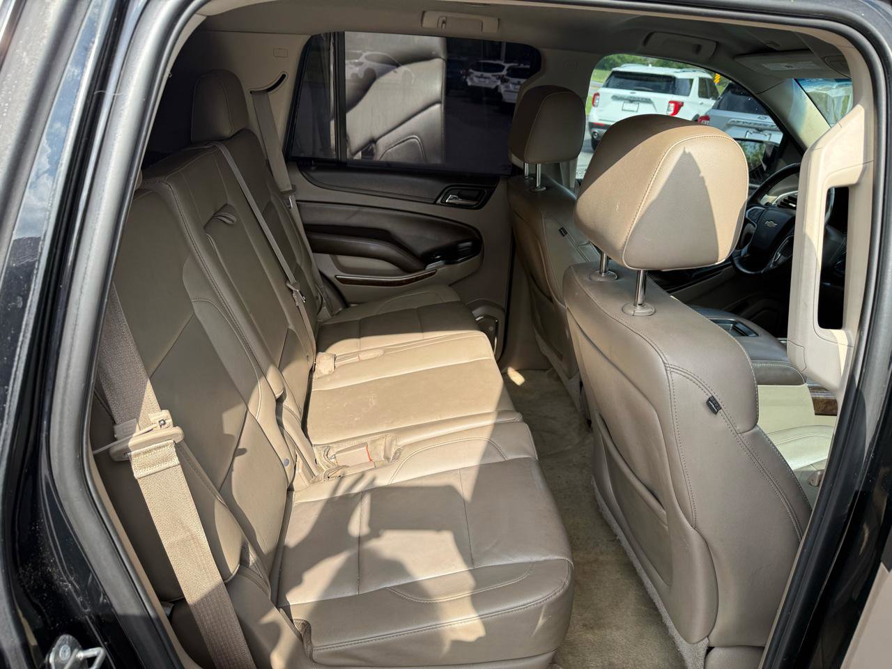 Used 2015 Chevrolet Tahoe LT w/ Luxury Package RWD image 19