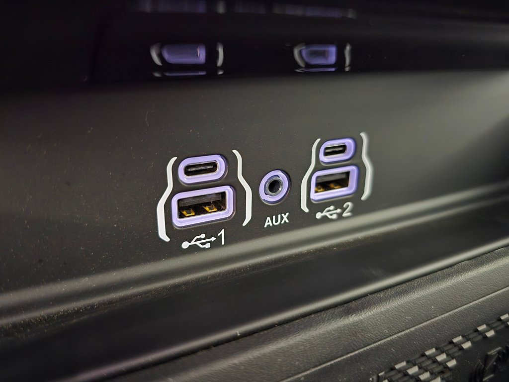 New 2026 RAM 2500 Laramie AWD/4WD image 35