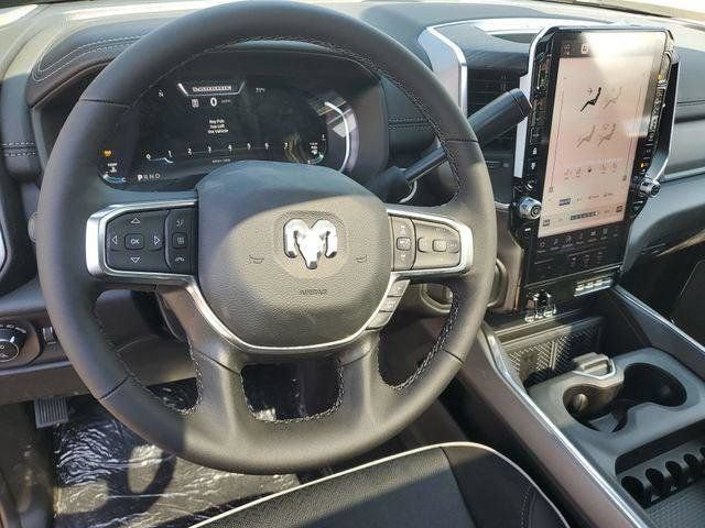 New 2026 RAM 2500 Laramie AWD/4WD image 19