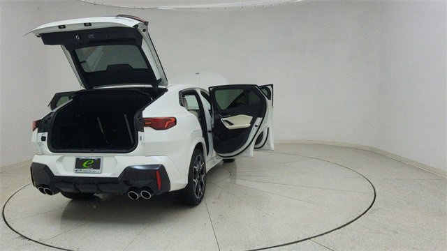 Used 2025 BMW X2 M35i image 80