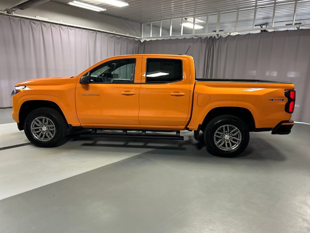 Used 2026 Chevrolet Colorado LT w/ LT Convenience Package AWD/4WD image 4