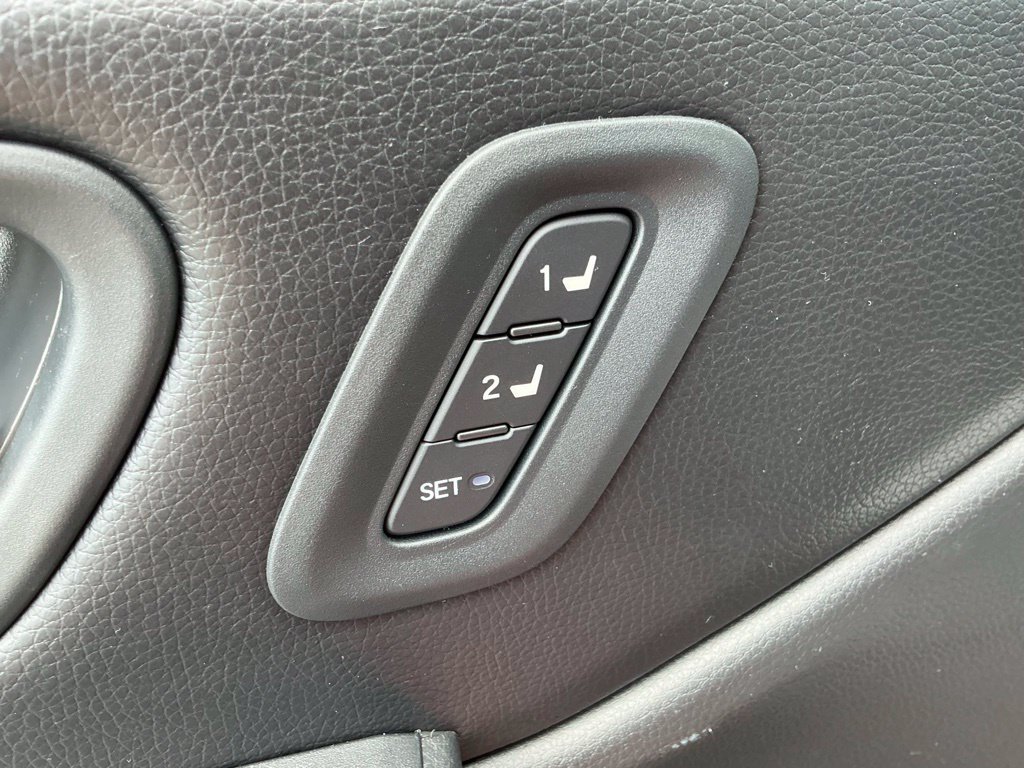 Certified 2024 Honda Pilot EX-L image 27