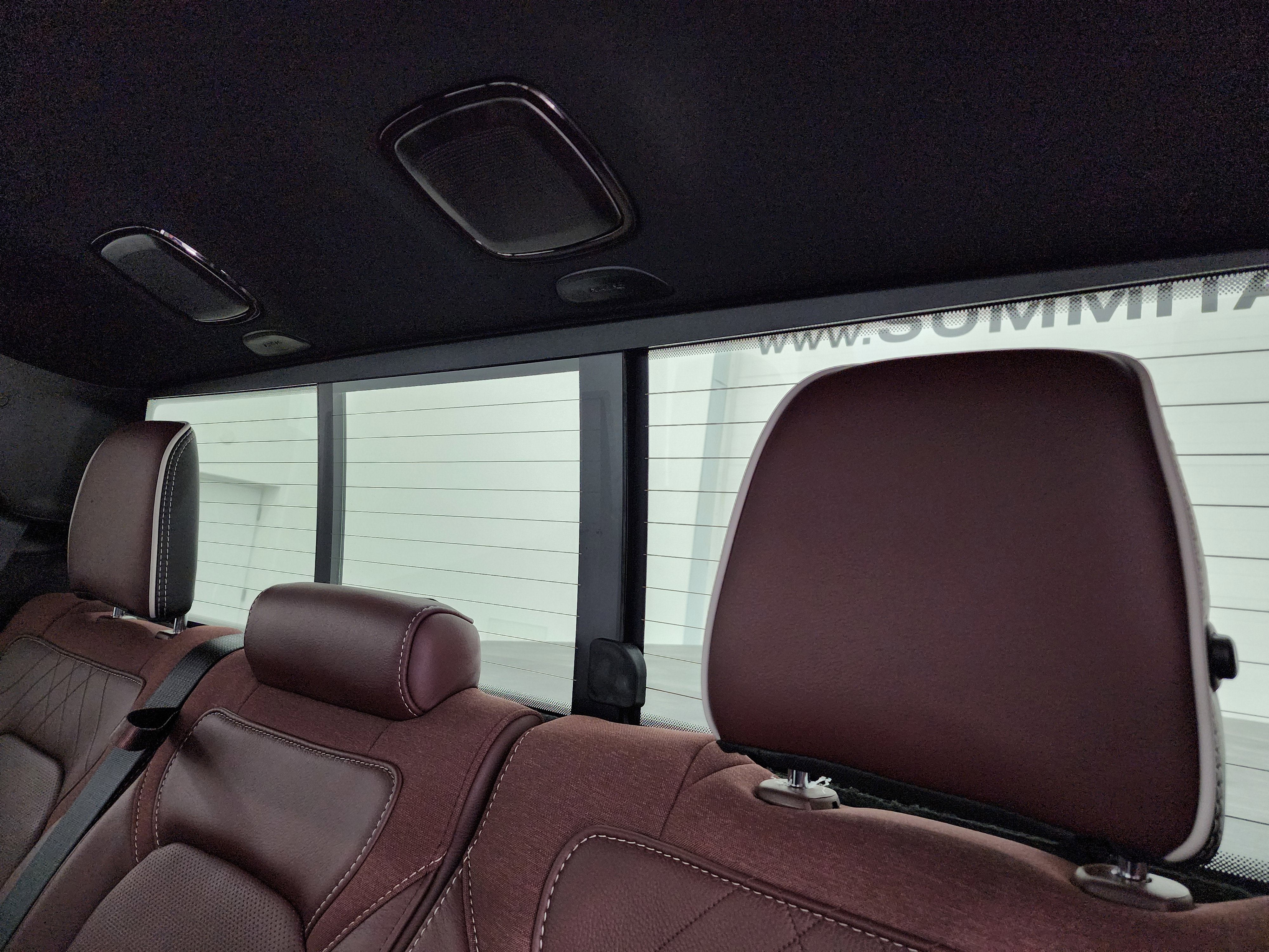Used 2025 RAM 1500 Limited AWD/4WD image 37