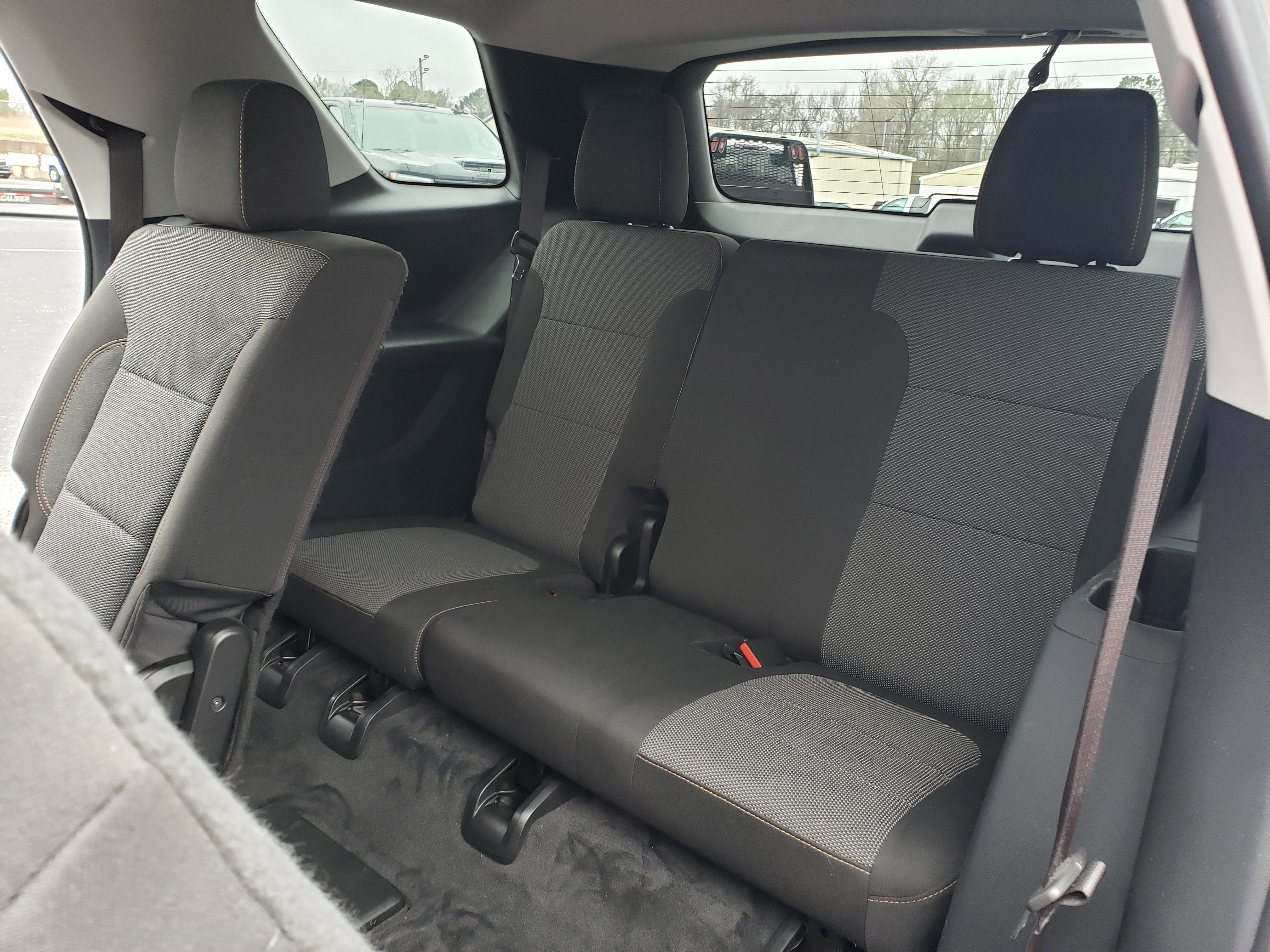 Used 2020 Chevrolet Traverse LS image 32