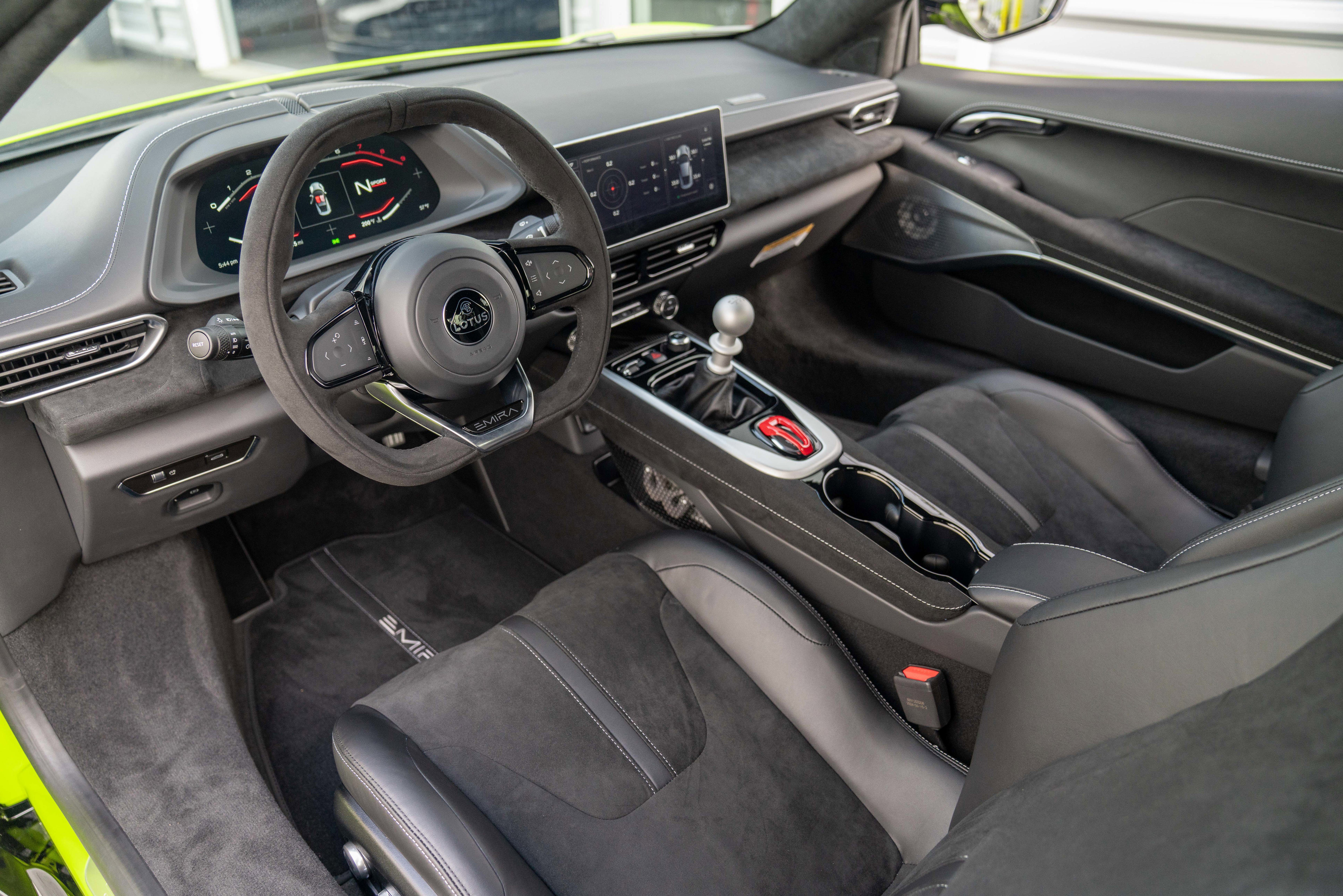 Used 2025 Lotus Emira RWD image 10