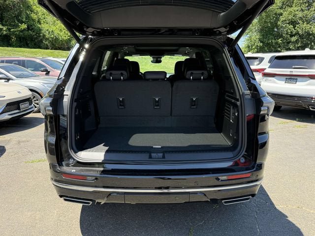 New 2026 Buick Enclave Avenir w/ Super Cruise Package AWD/4WD image 13