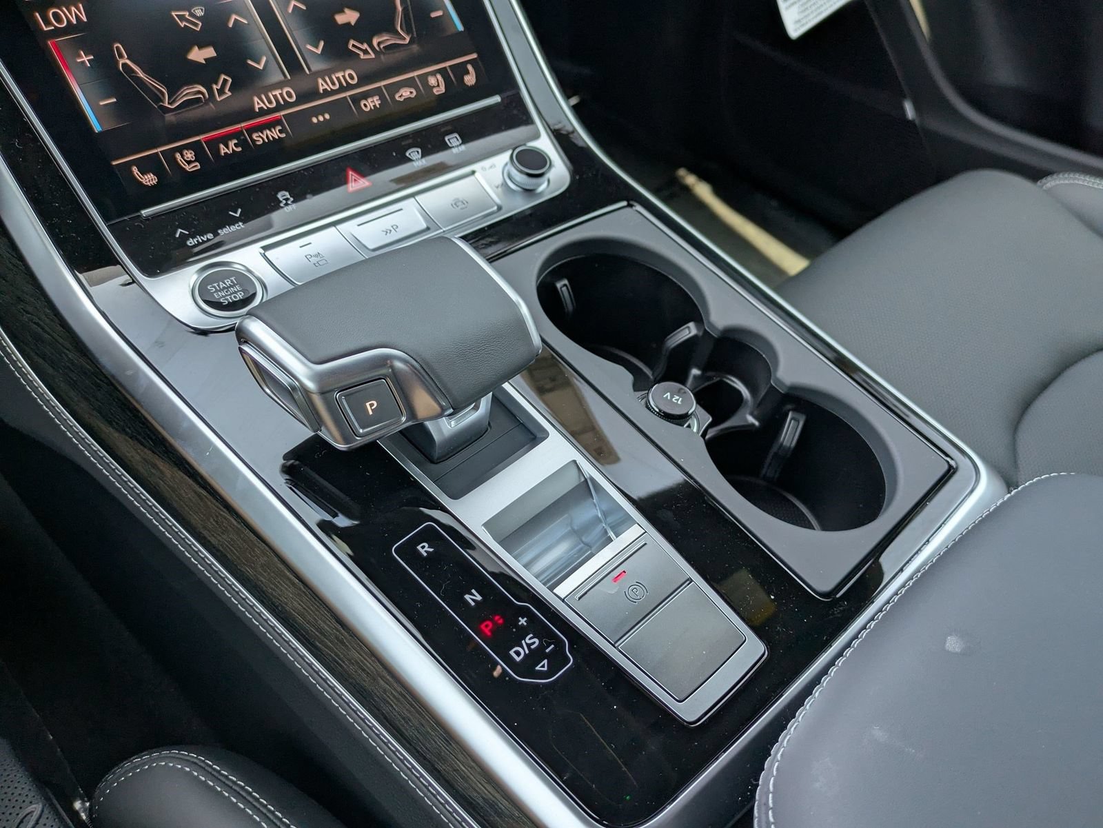 New 2026 Audi Q8 Prestige AWD/4WD image 7