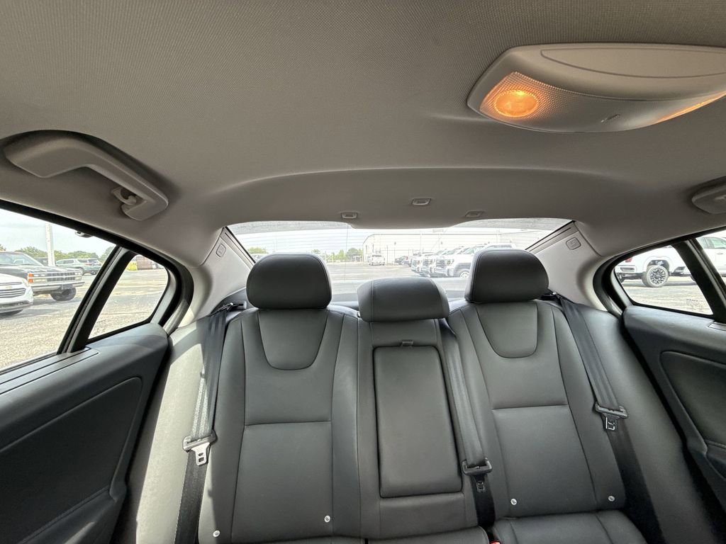 Used 2017 Volvo S60 T5 Inscription w/ Technology Package AWD/4WD image 11