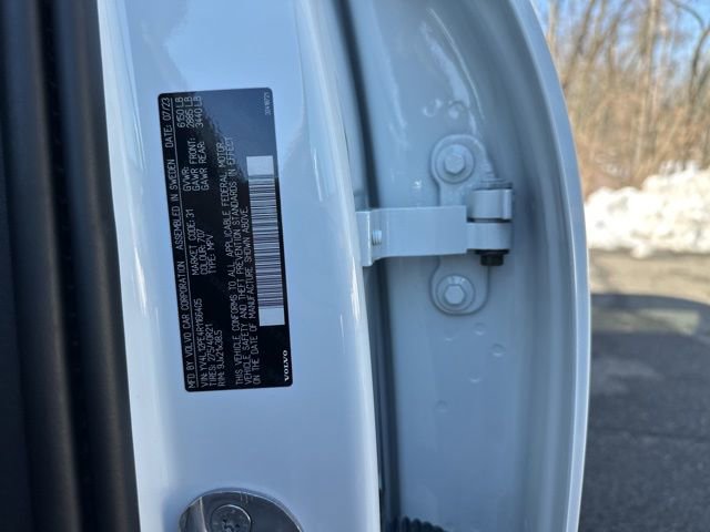 Certified 2024 Volvo XC90 B5 Plus w/ Protection Package Premier image 34