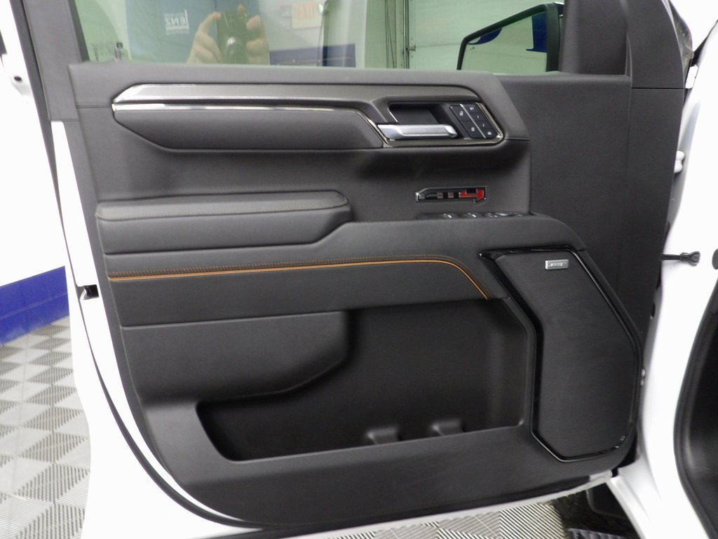 Used 2025 GMC Sierra 1500 AT4 w/ Technology Package image 56