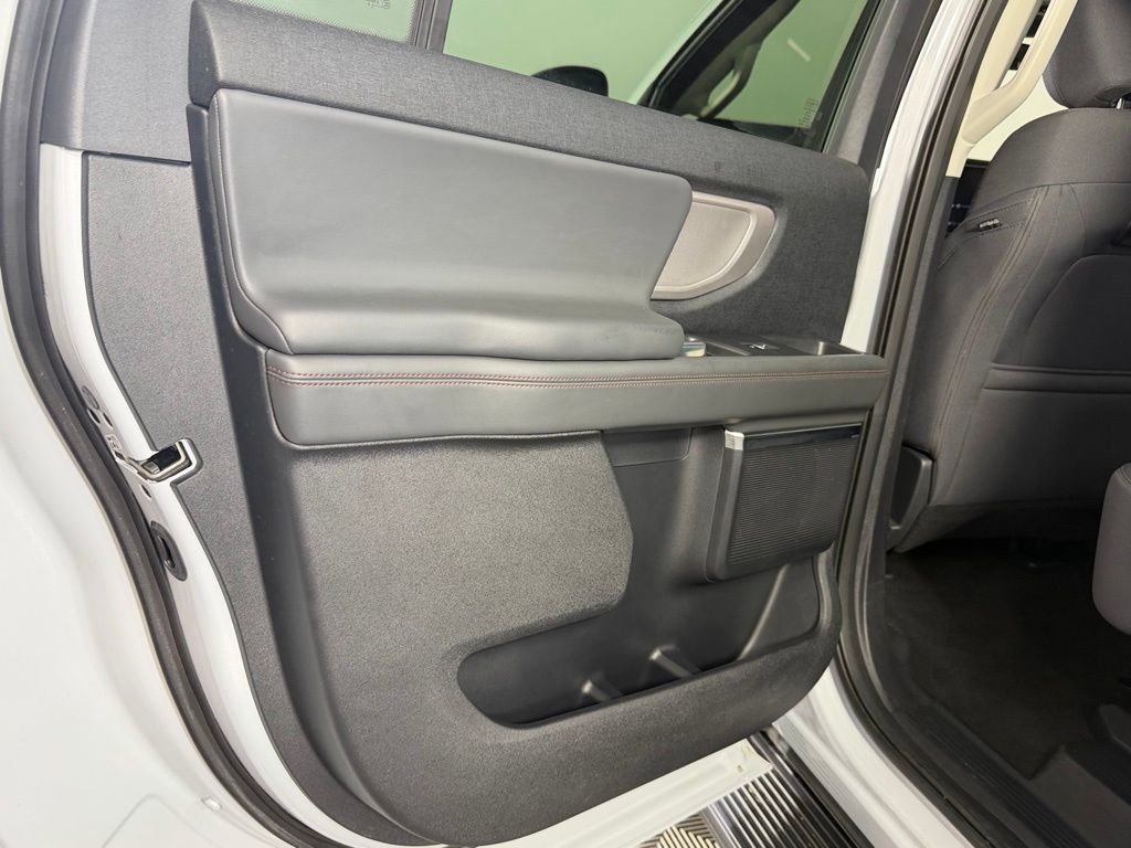 Used 2025 Ford Expedition Max Active image 25