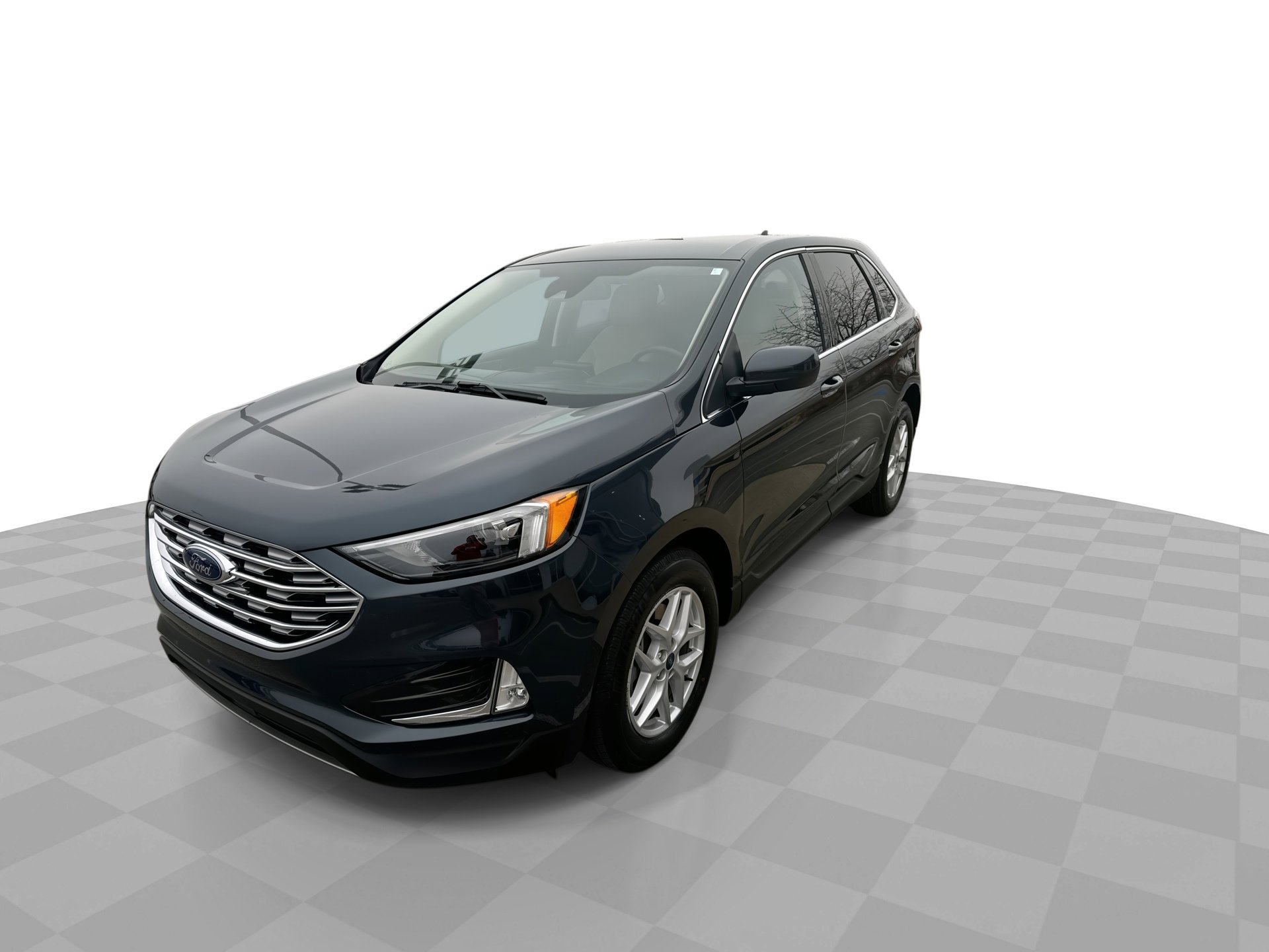 Used 2022 Ford Edge SEL w/ Convenience Package image 4