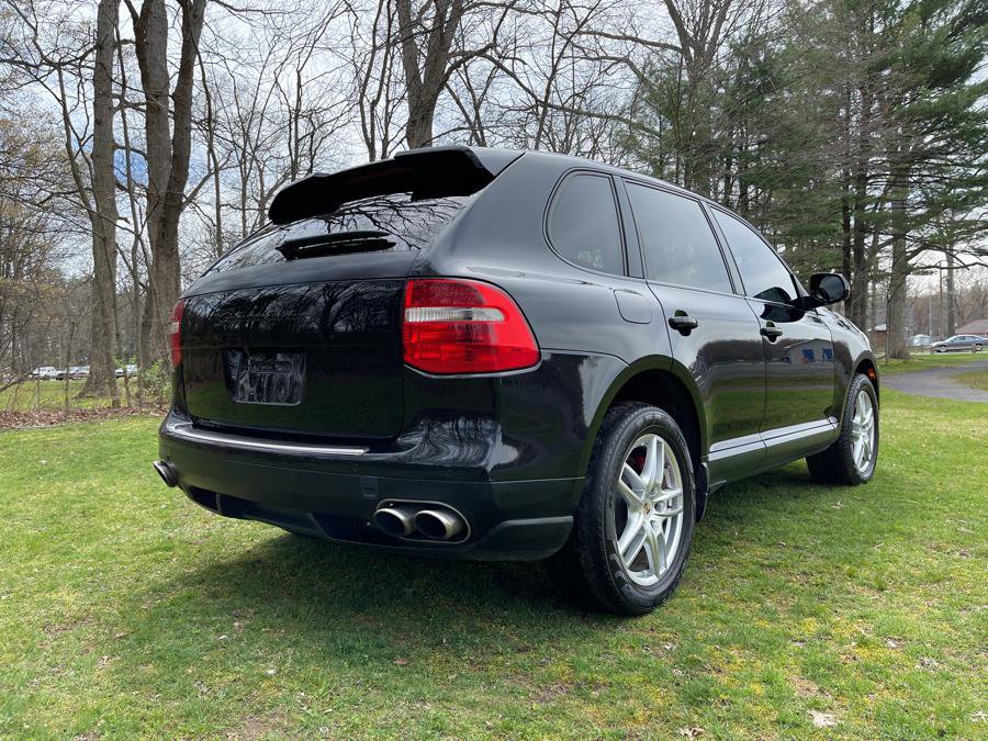 Used 2008 Porsche Cayenne Turbo image 9