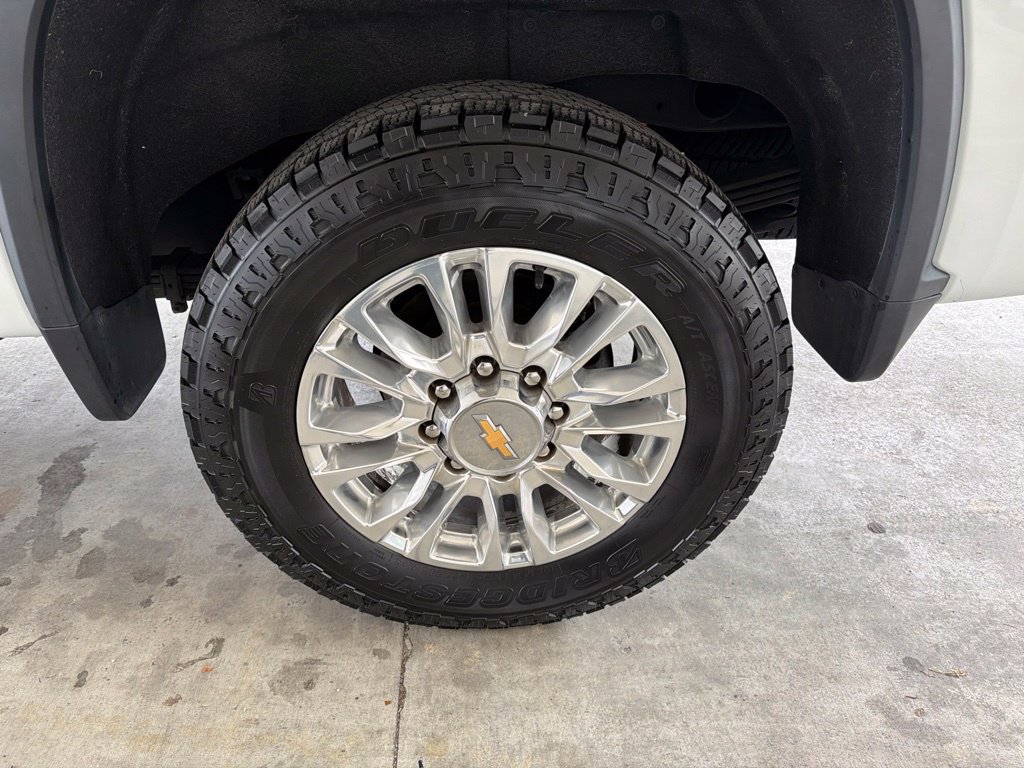 Used 2022 Chevrolet Silverado 2500 High Country w/ Z71 Off-Road Package AWD/4WD image 19