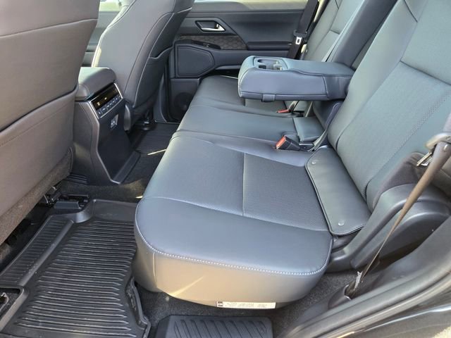 Used 2026 Lexus GX 550 w/ Accessory Package (2T) image 14