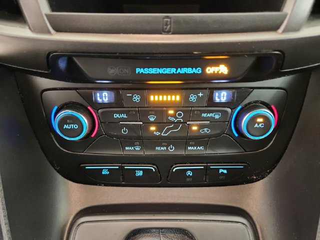 Used 2019 Ford Transit Connect XLT FWD image 19