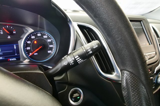 Used 2023 Chevrolet Equinox LT image 25