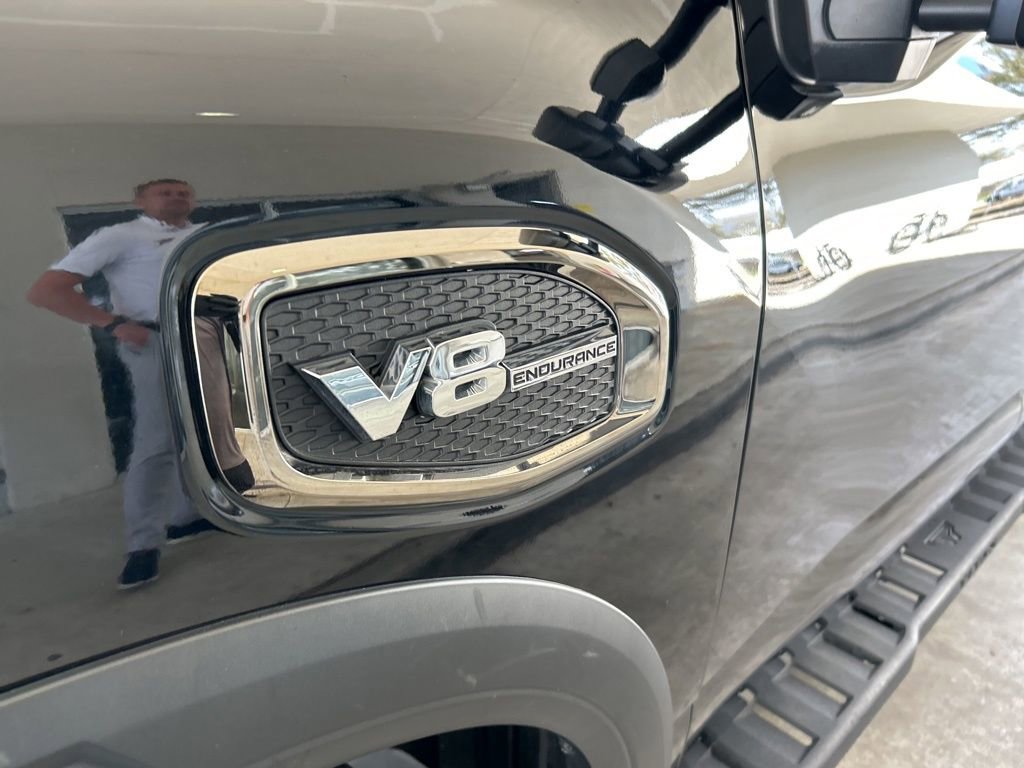 Used 2021 Nissan Titan PRO-4X w/ Pro-4x Convenience Package image 14