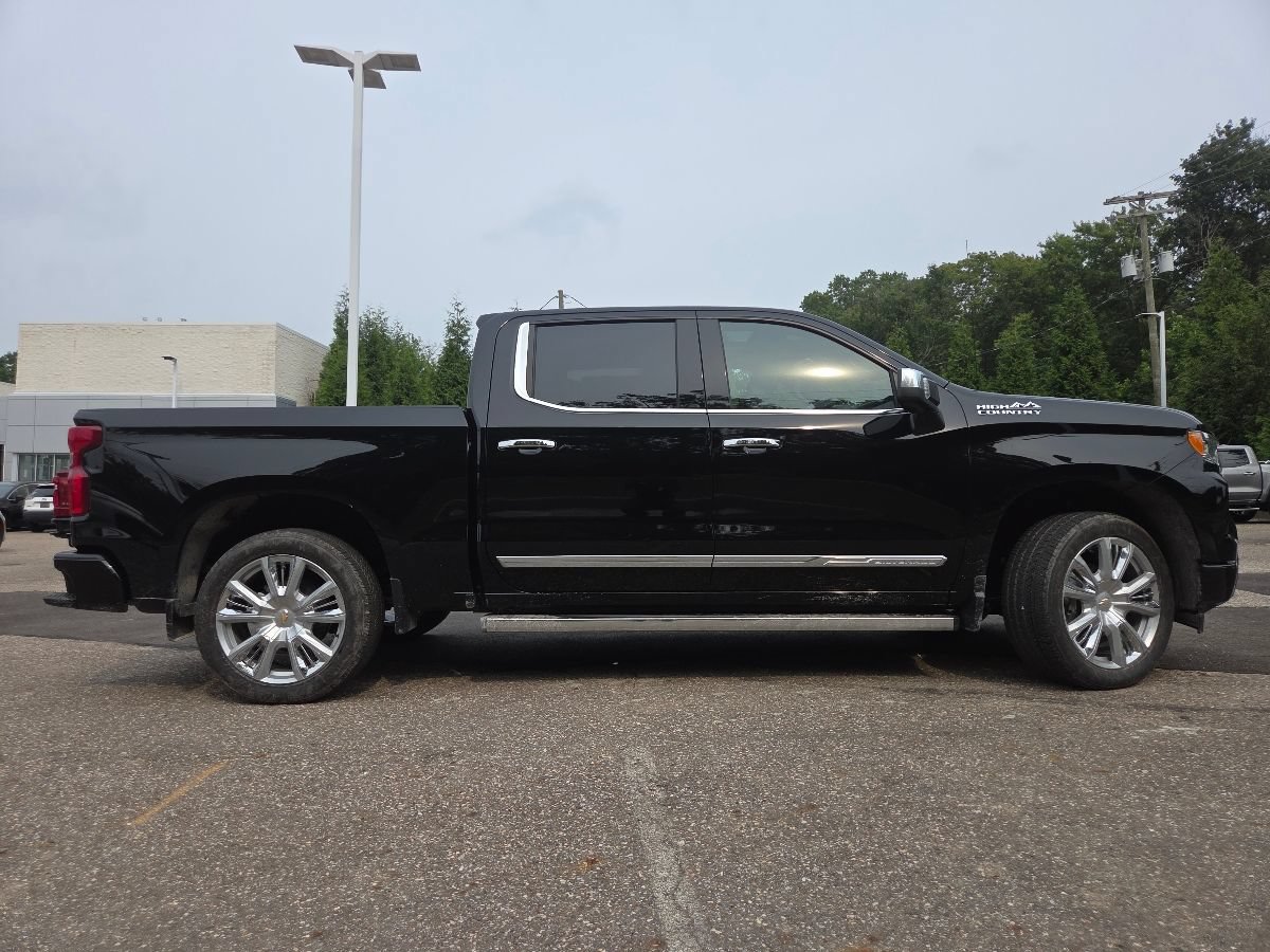 New 2026 Chevrolet Silverado 1500 High Country AWD/4WD image 21
