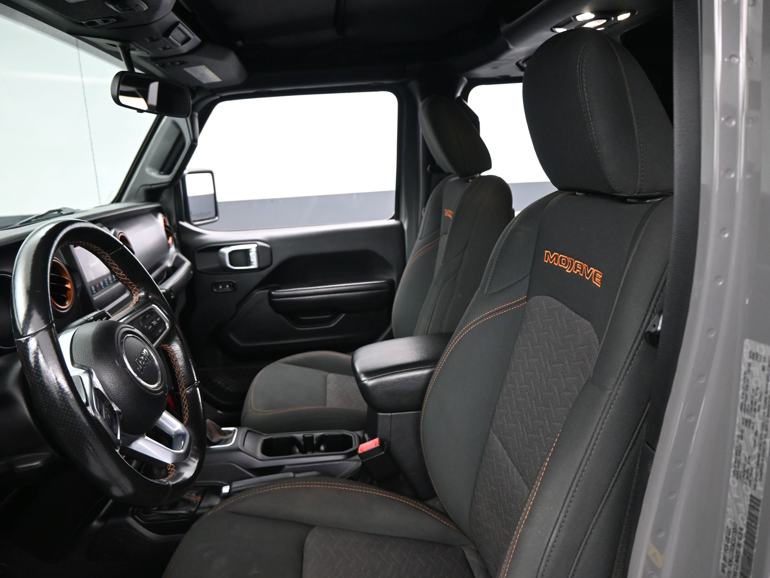 Used 2020 Jeep Gladiator Mojave image 10