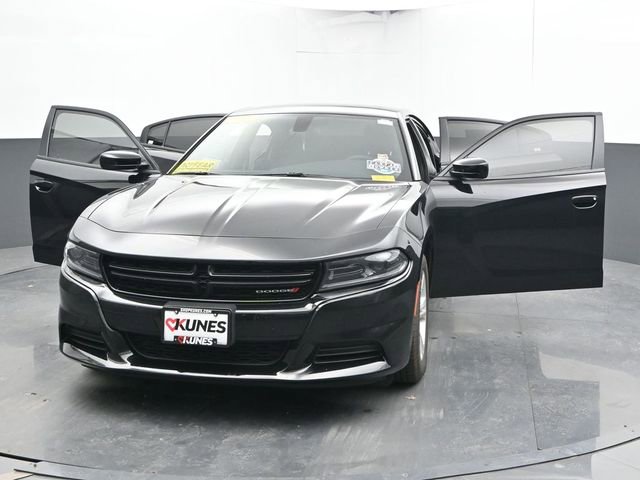 Used 2022 Dodge Charger SXT w/ Cold Weather Package image 53