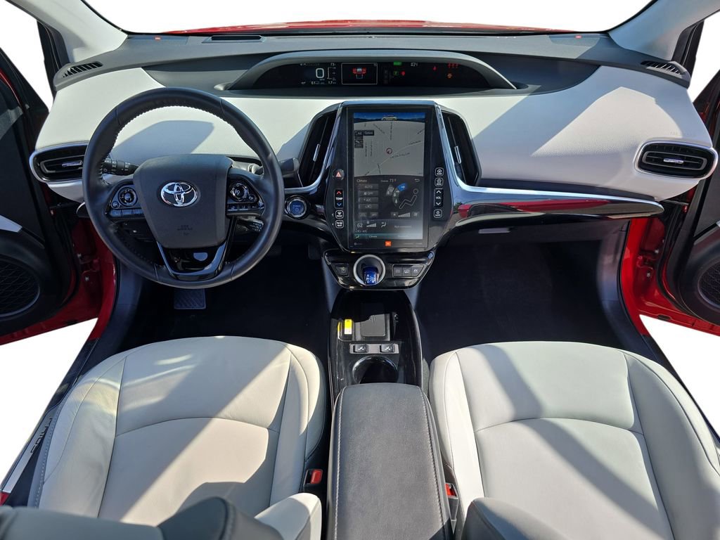 Certified 2021 Toyota Prius Prime Limited w/ Protection Package (TMS) FWD image 12