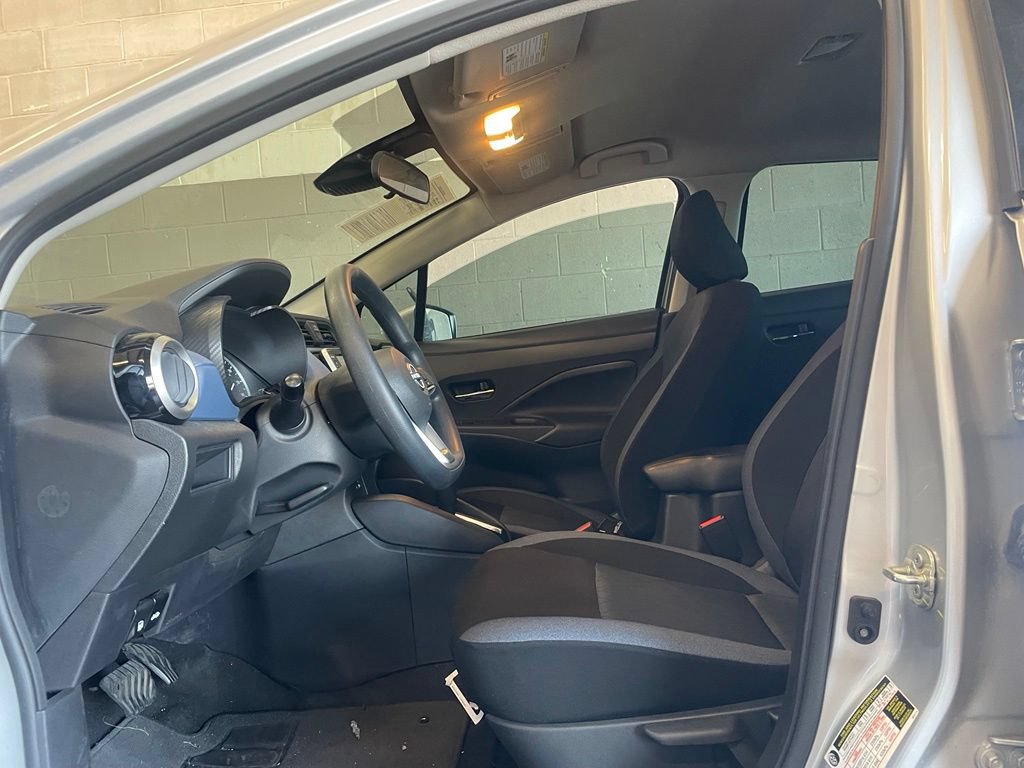 Certified 2025 Nissan Versa SV w/ Trunk Package FWD image 10
