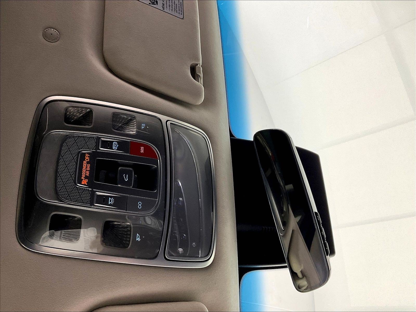 Used 2024 Genesis Electrified GV70 w/ Prestige Package AWD/4WD image 36