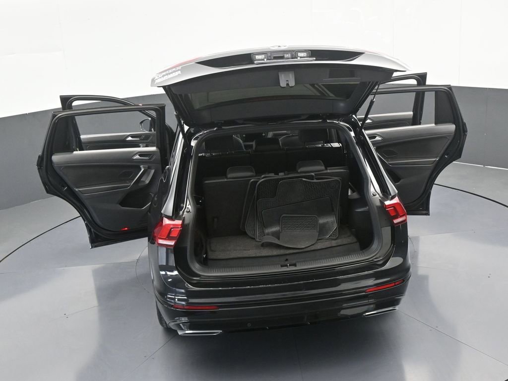 Used 2021 Volkswagen Tiguan SE R-Line image 68